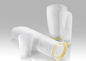 Ring filter bags with plastic collar