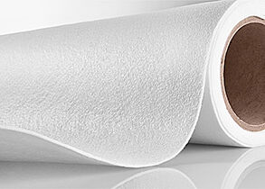 Toile de filtration en textile monofilament et feutres aiguilletés